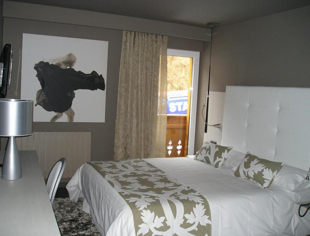 Xalet Bringue Hotel El Serrat Eksteriør bilde
